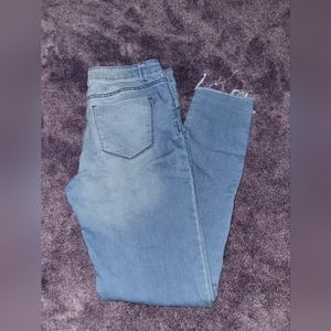 Generra Juniors Size 9 Skinny Jeans